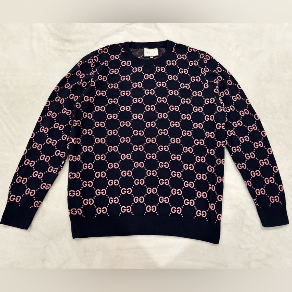 Gucci Sweater in Navy with Pink Pattern